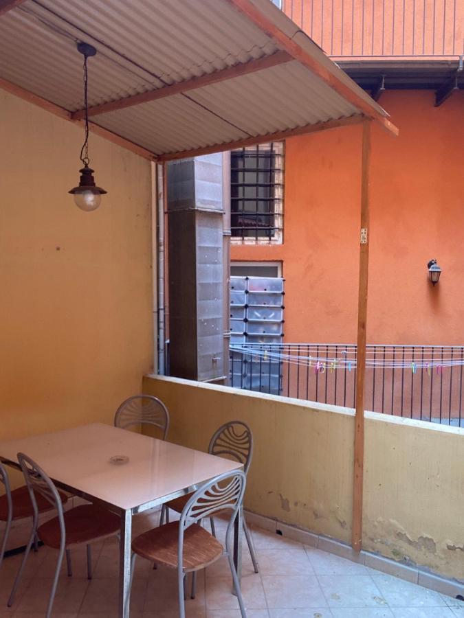 Renovated Apartment With 3 Bedrooms In An Historic Palazzo Between Port And Old Town Livorno Exterior photo